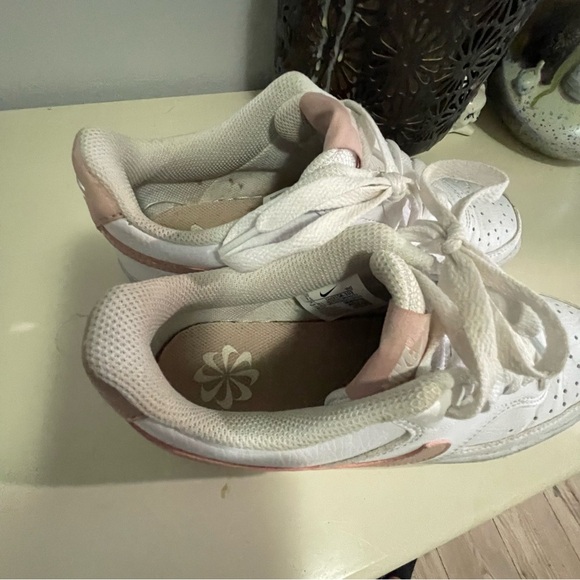 Nike Women's Court Vision Low Next Nature Sneaker size 7.5 - Picture 7 of 10